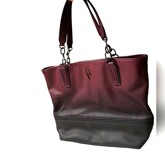 Simply Vera by Vera Wang Large Shoulder Bag Tote Maroon Fades to Black - Picture 15 of 16